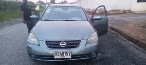 Nissan Altima 2002