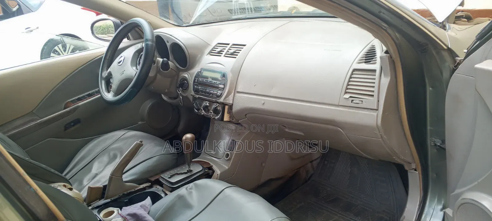 Nissan Altima 2002