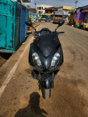Yamaha Majesty 2014 Black