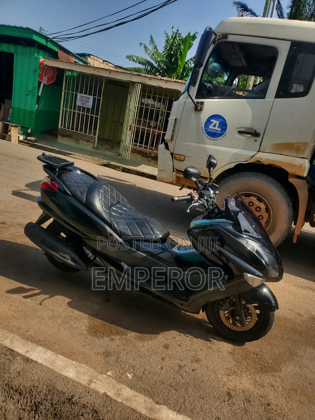 Yamaha Majesty 2014 Black