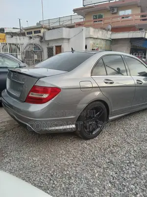 Mercedes-Benz C250 2014 Gray