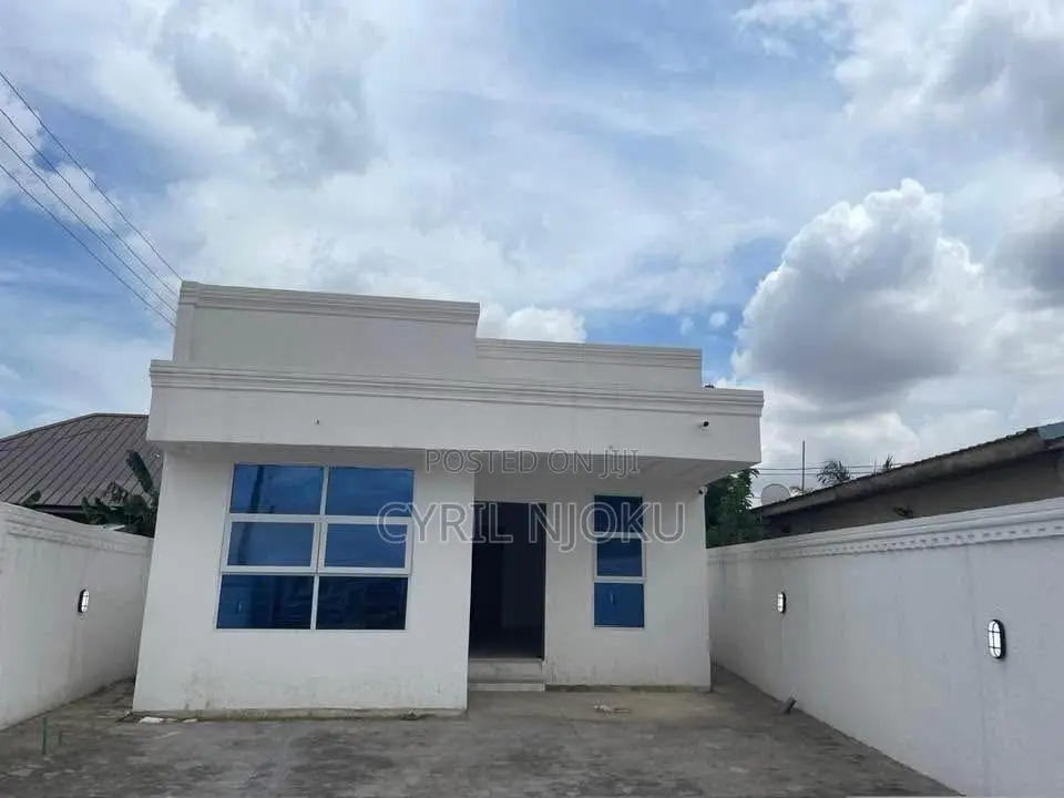 2bdrm Bungalow in Owusu Ansah for sale