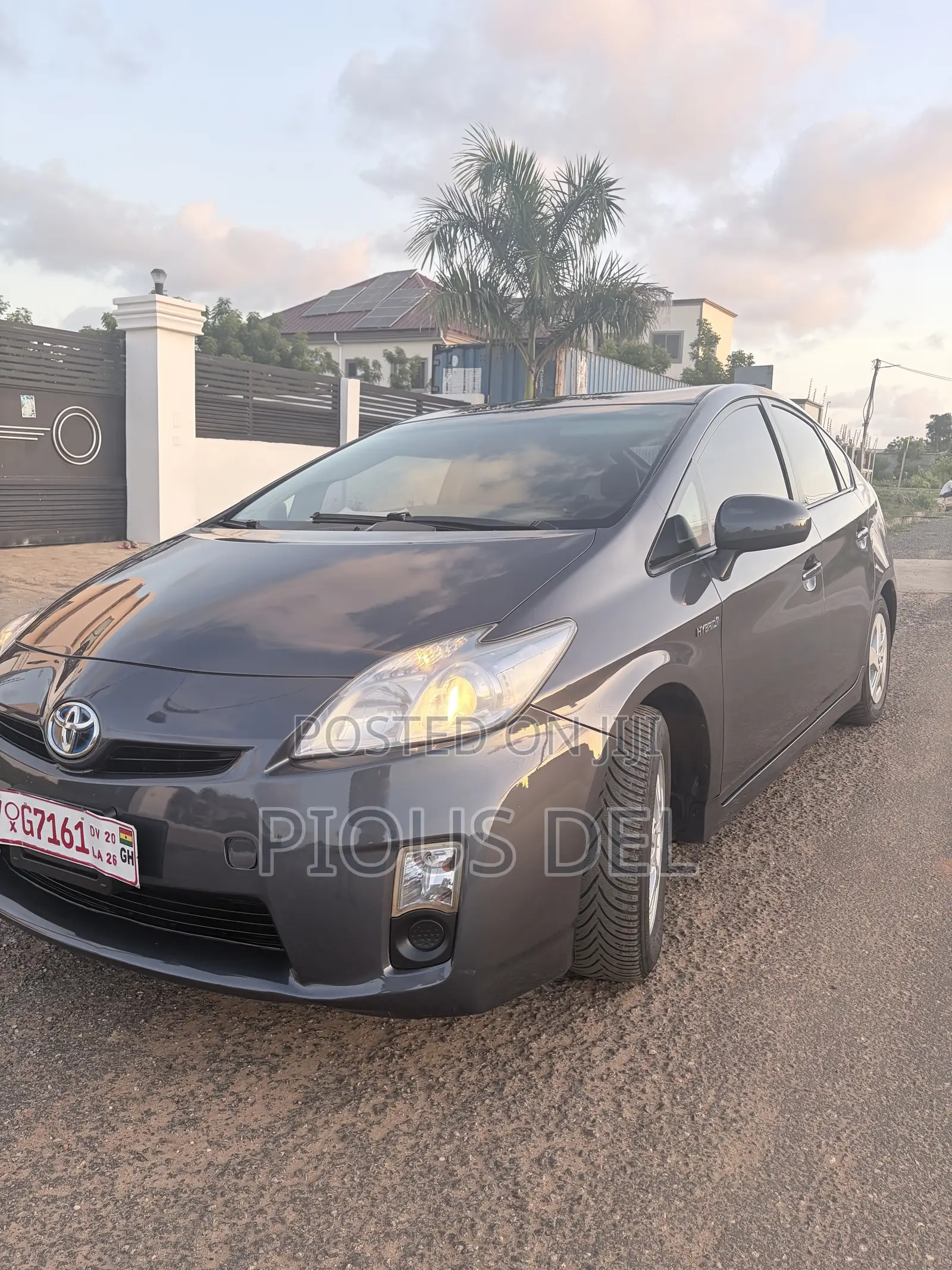 Toyota Prius III 2010 Gray