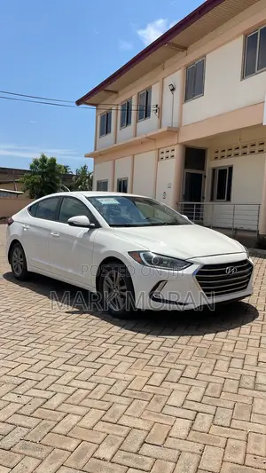 Hyundai Elantra 2016 White