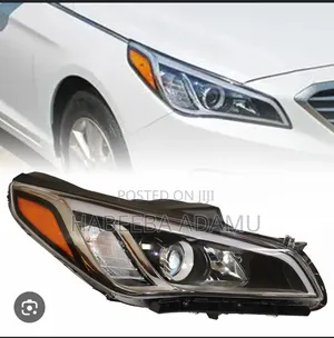 Hyundai Sonata Headlight