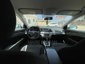 Hyundai Elantra 2016 White