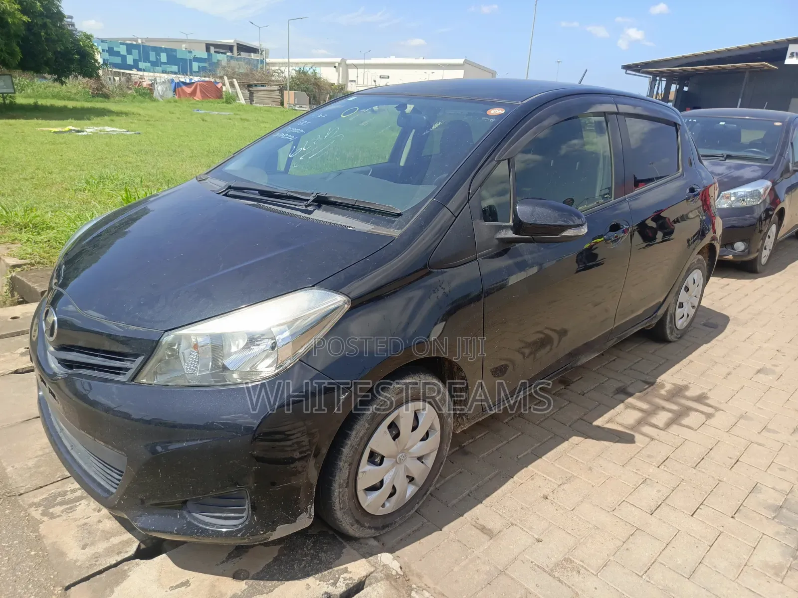 Toyota Vitz 2014 Black