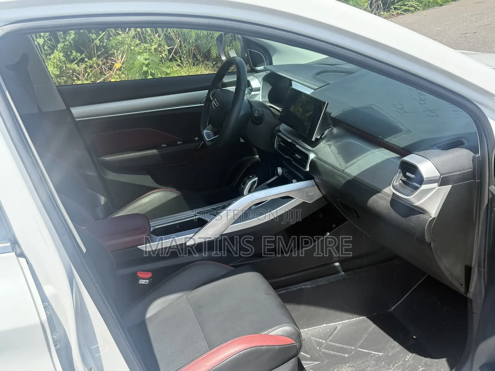Geely Coolray 1.5 FWD 2021 White
