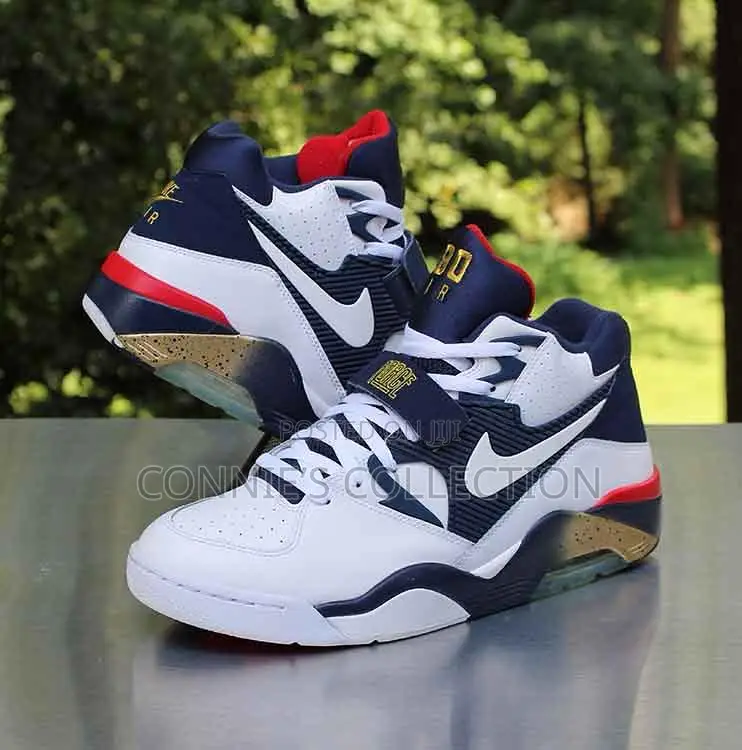 Nike Air Force 180