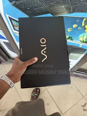 Laptop Sony VAIO SVS13135CN 8GB Intel Core i5 HDD 500GB