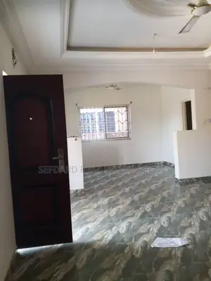 3bdrm House in Sefdard Properties, Ablekuma for rent