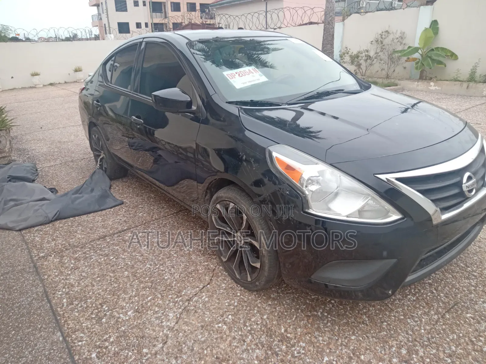 Nissan Versa 2016 Black