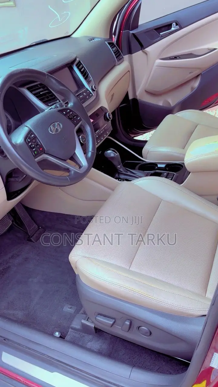 Hyundai Tucson Limited AWD 2017 Beige