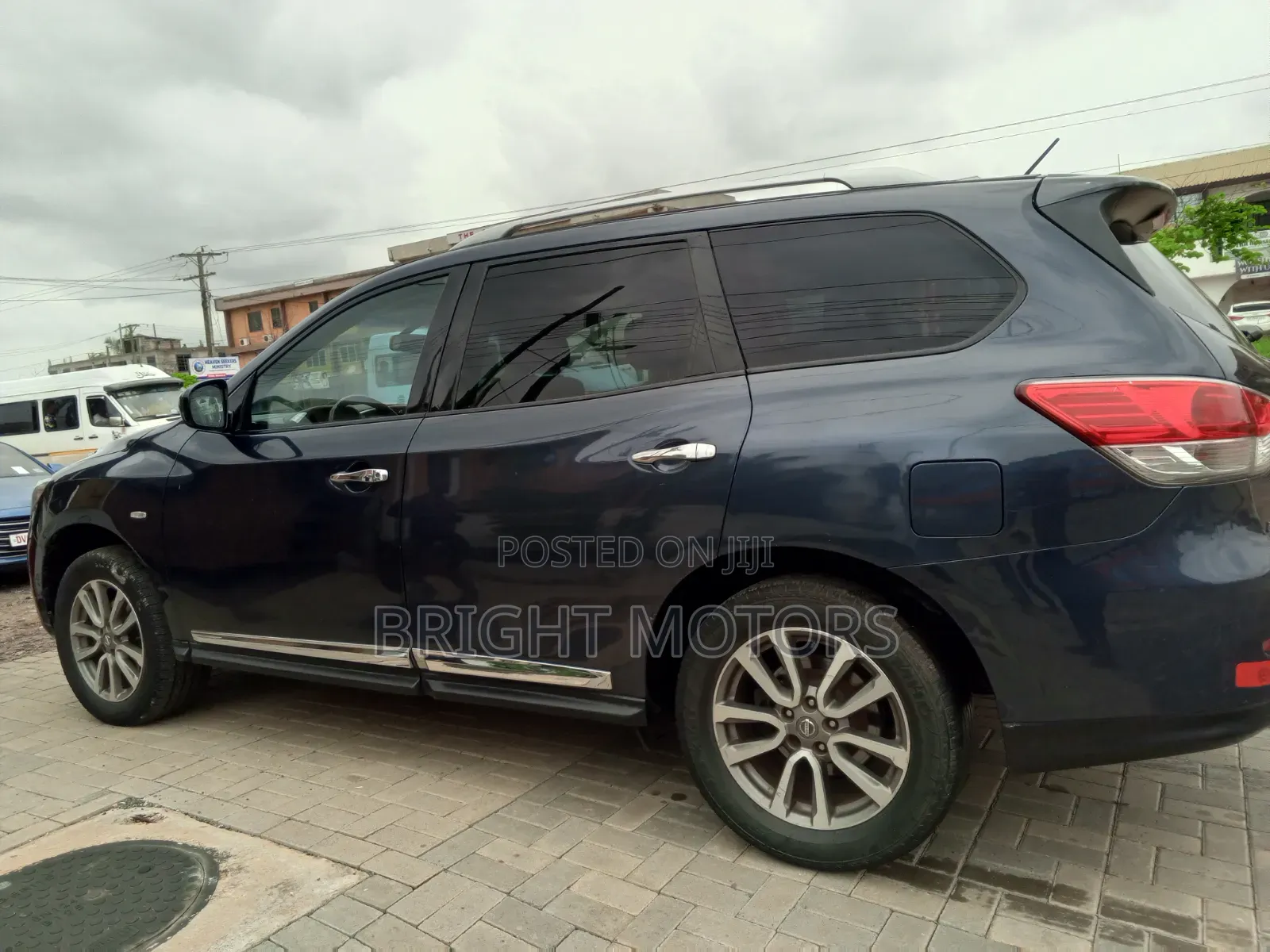 Nissan Pathfinder SV 4dr SUV 4WD (3.5L 6cyl CVT) 2014 Blue