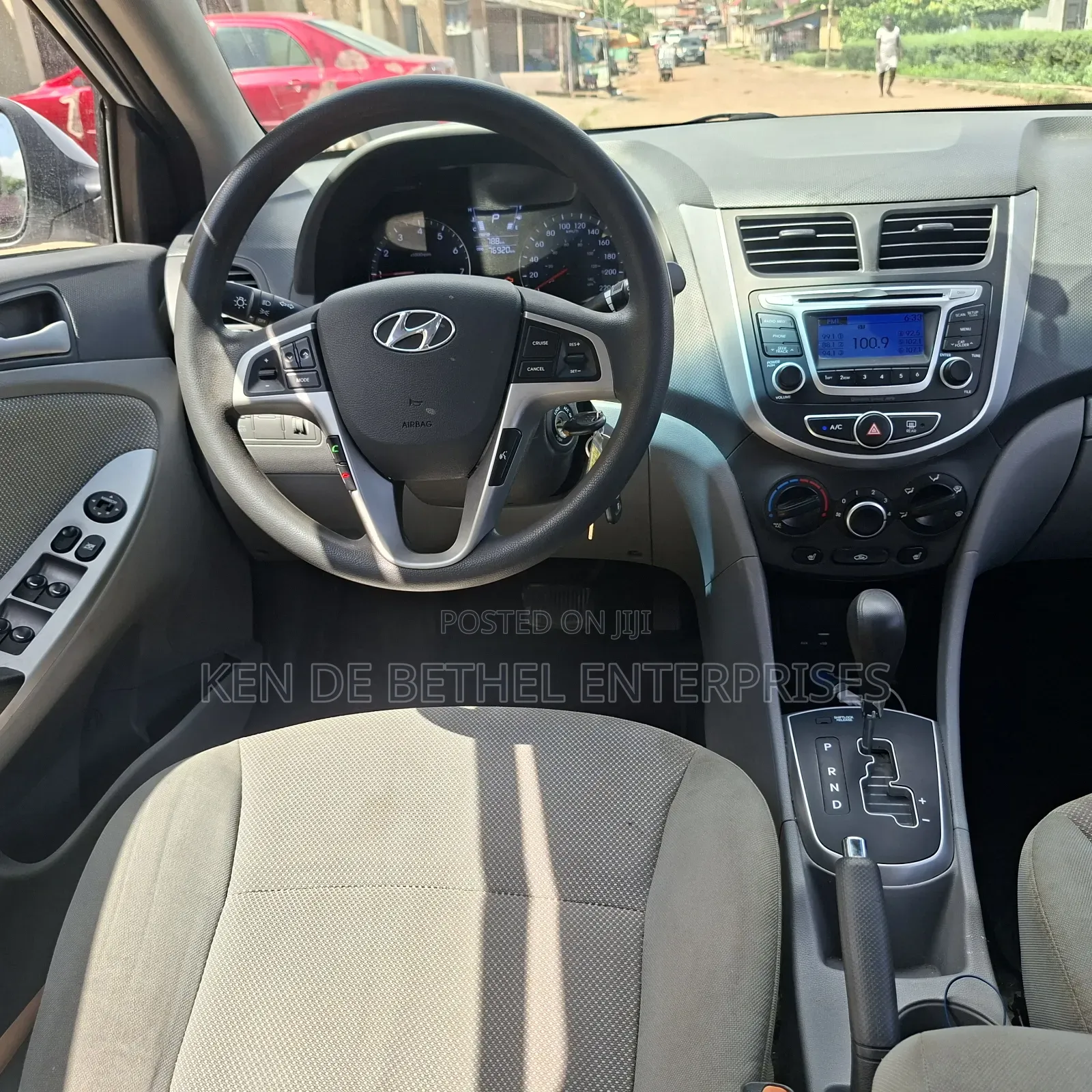 Hyundai Accent GLS 4dr Sedan (1.6L 4cyl 6M) 2015 Silver