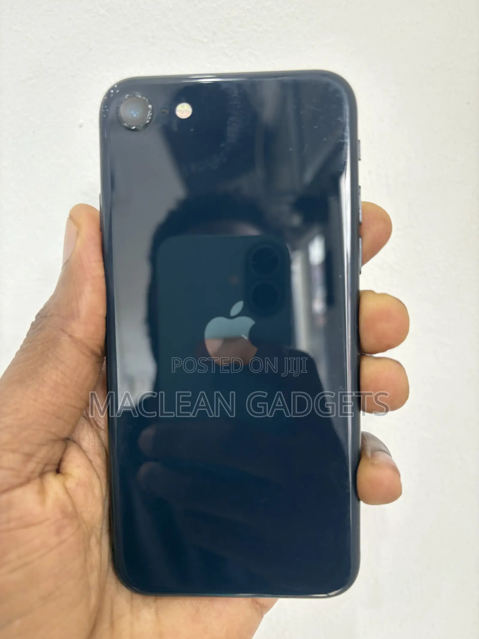 Apple iPhone SE (2022) 64 GB Black