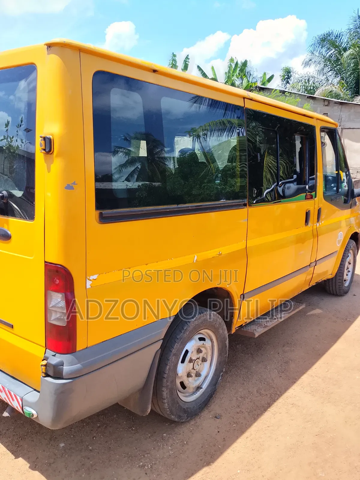 Ford Transit 2014 Yellow