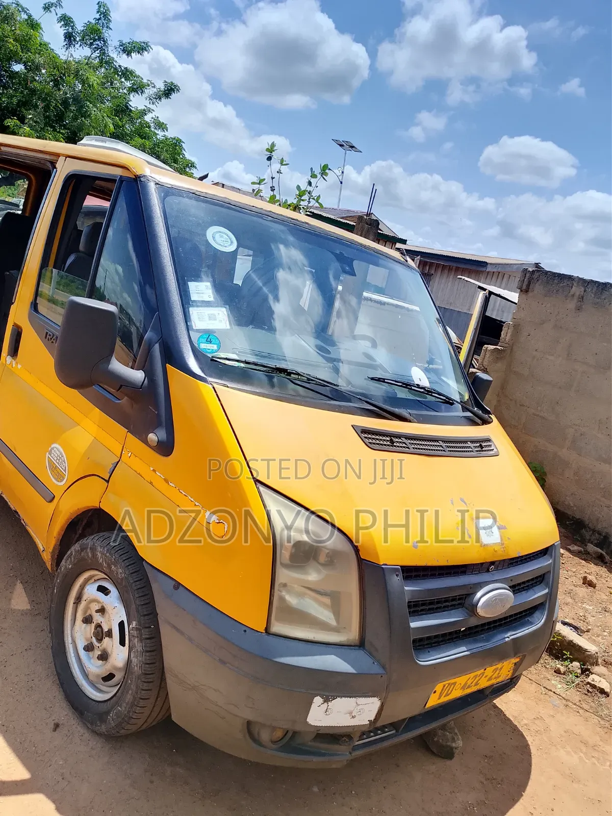 Ford Transit 2014 Yellow