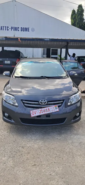 Toyota Corolla Altis 2011 Gray