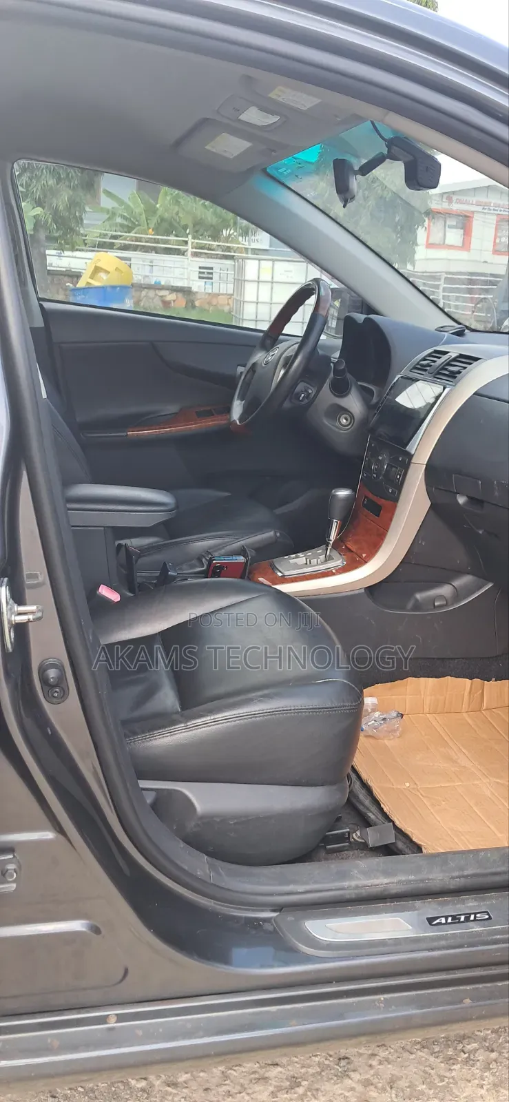 Toyota Corolla Altis 2011 Gray