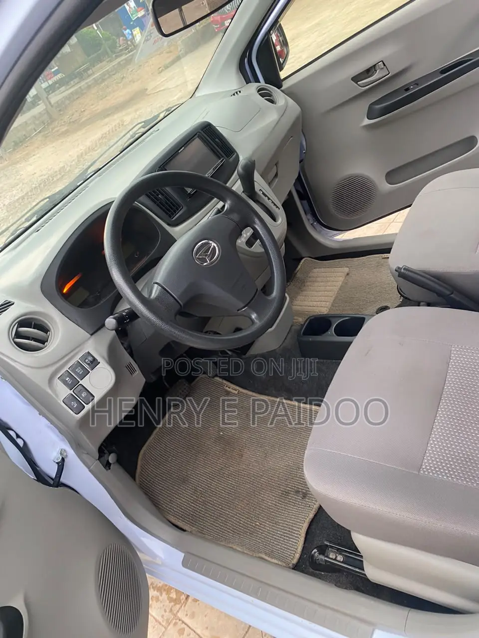 Daihatsu Mira 2016 White