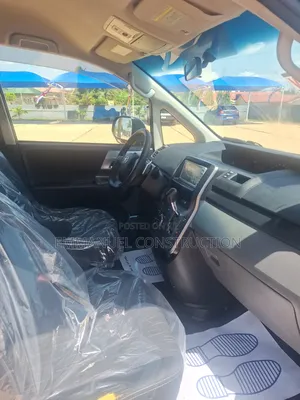 Toyota Voxy 2012 Black