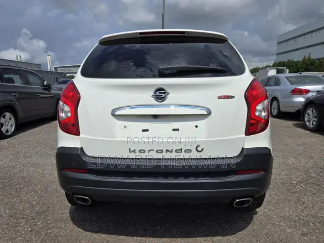 SsangYong Korando 2017 White