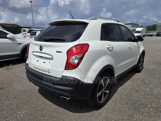 SsangYong Korando 2017 White