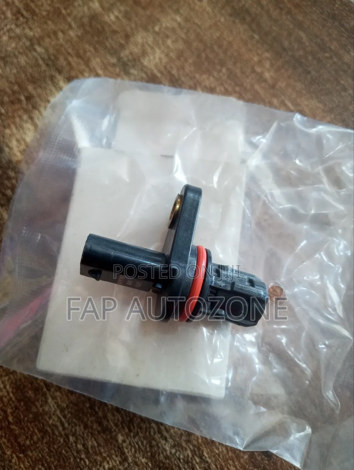 0752. Original Chevy Cruze and Aveo Camshaft Position Sensor From Usa
