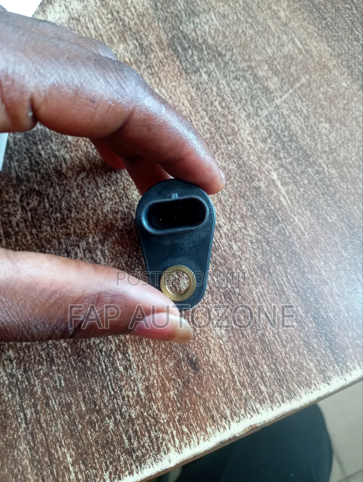 0752. Original Chevy Cruze and Aveo Camshaft Position Sensor From Usa