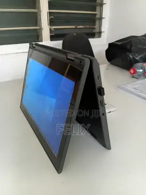 Laptop Lenovo 300e 8GB AMD SSD 128GB