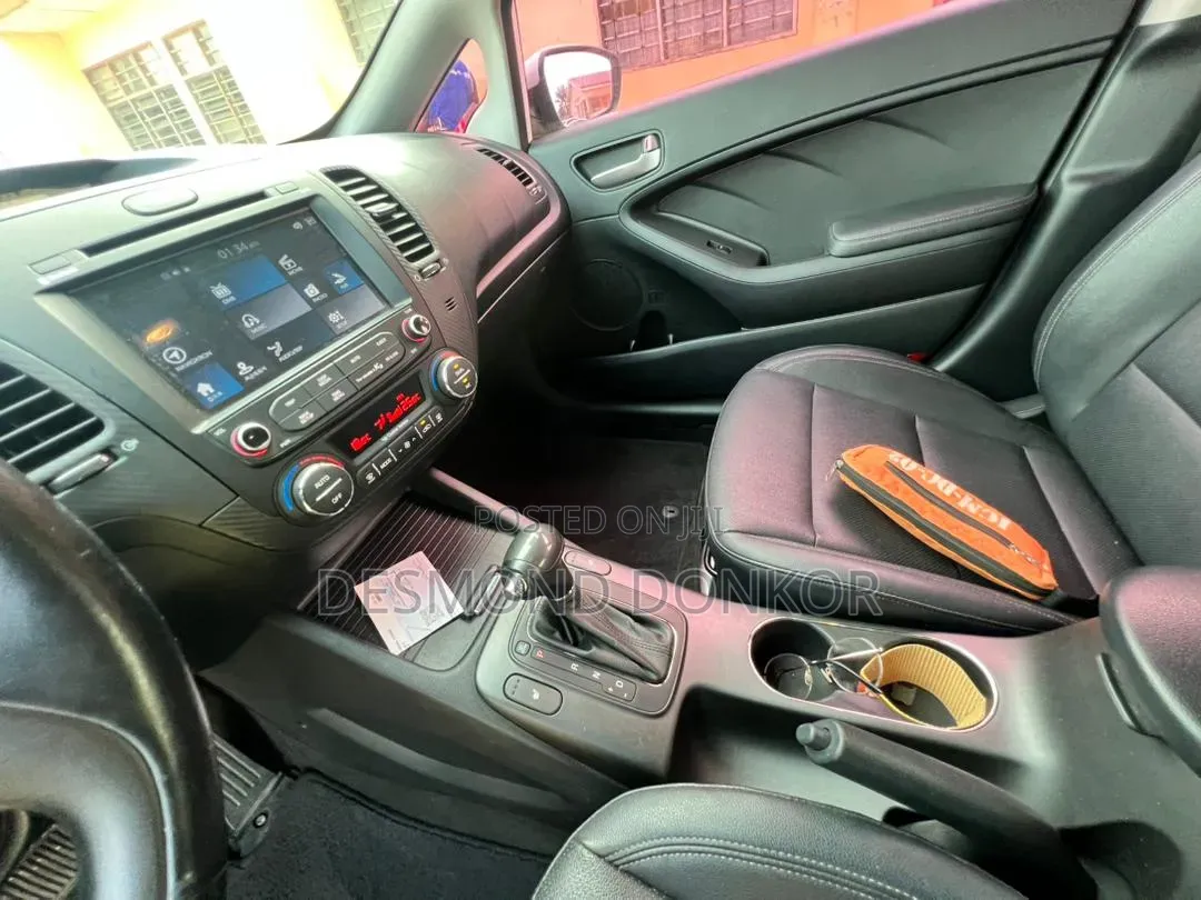Kia K3 Comfort 2014 White