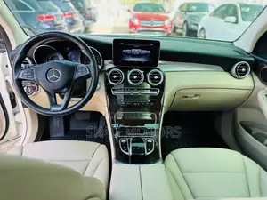 Mercedes-Benz GLC-Class 2018 White