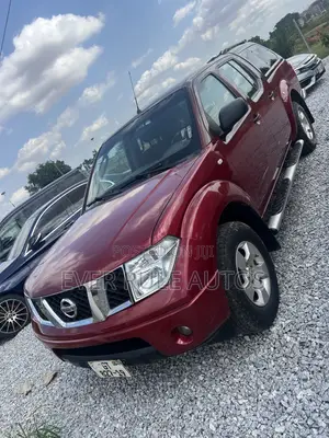 Nissan Navara 2.5 2006 Red