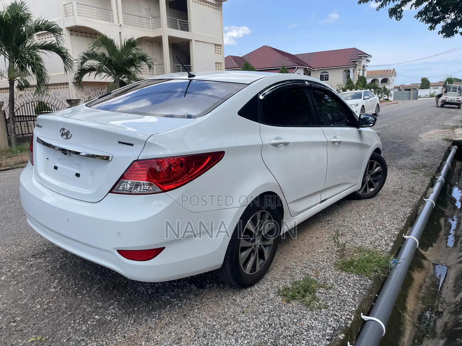 Hyundai Accent 2014 White
