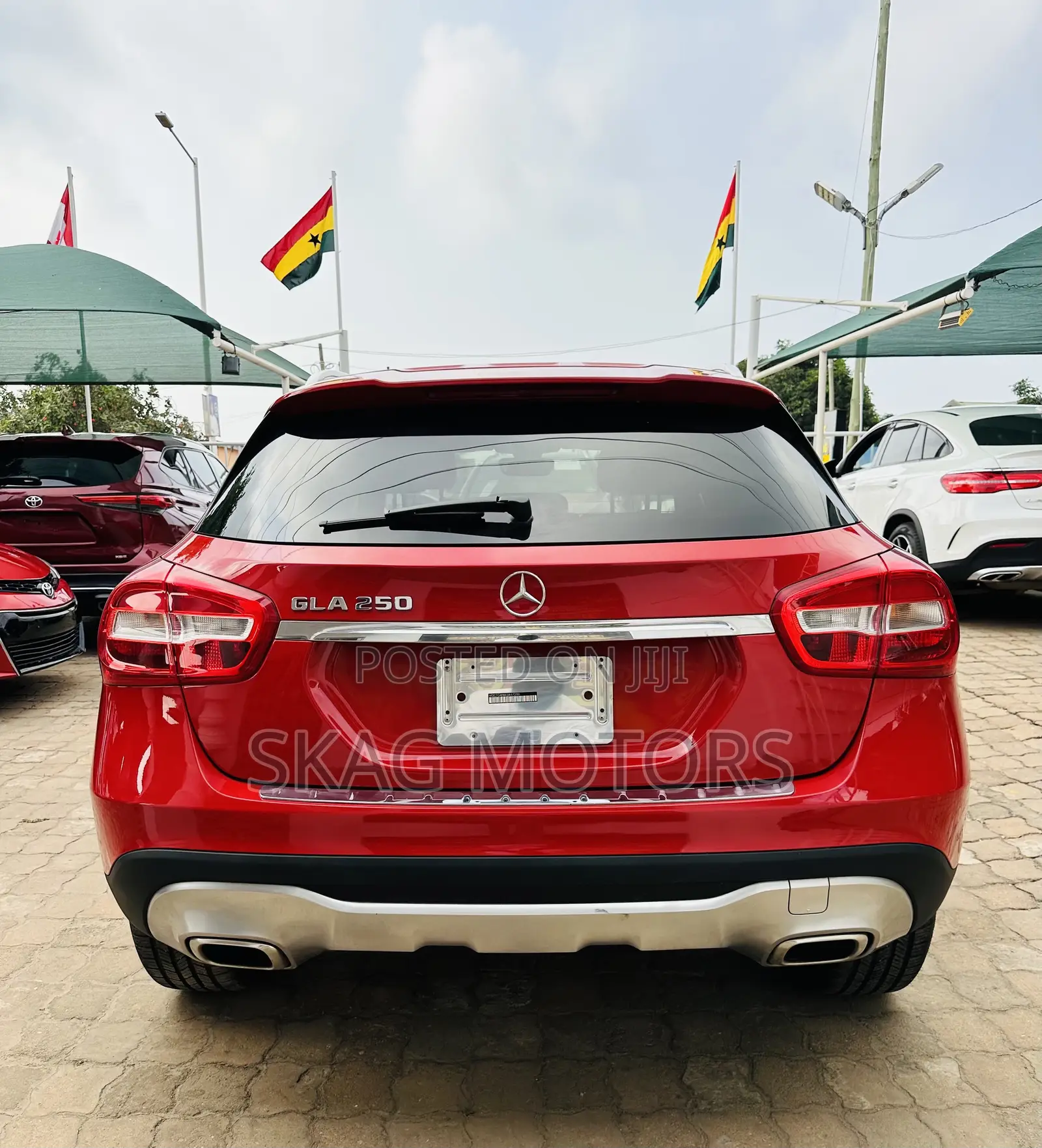 Mercedes-Benz GLA 250 2018 Red