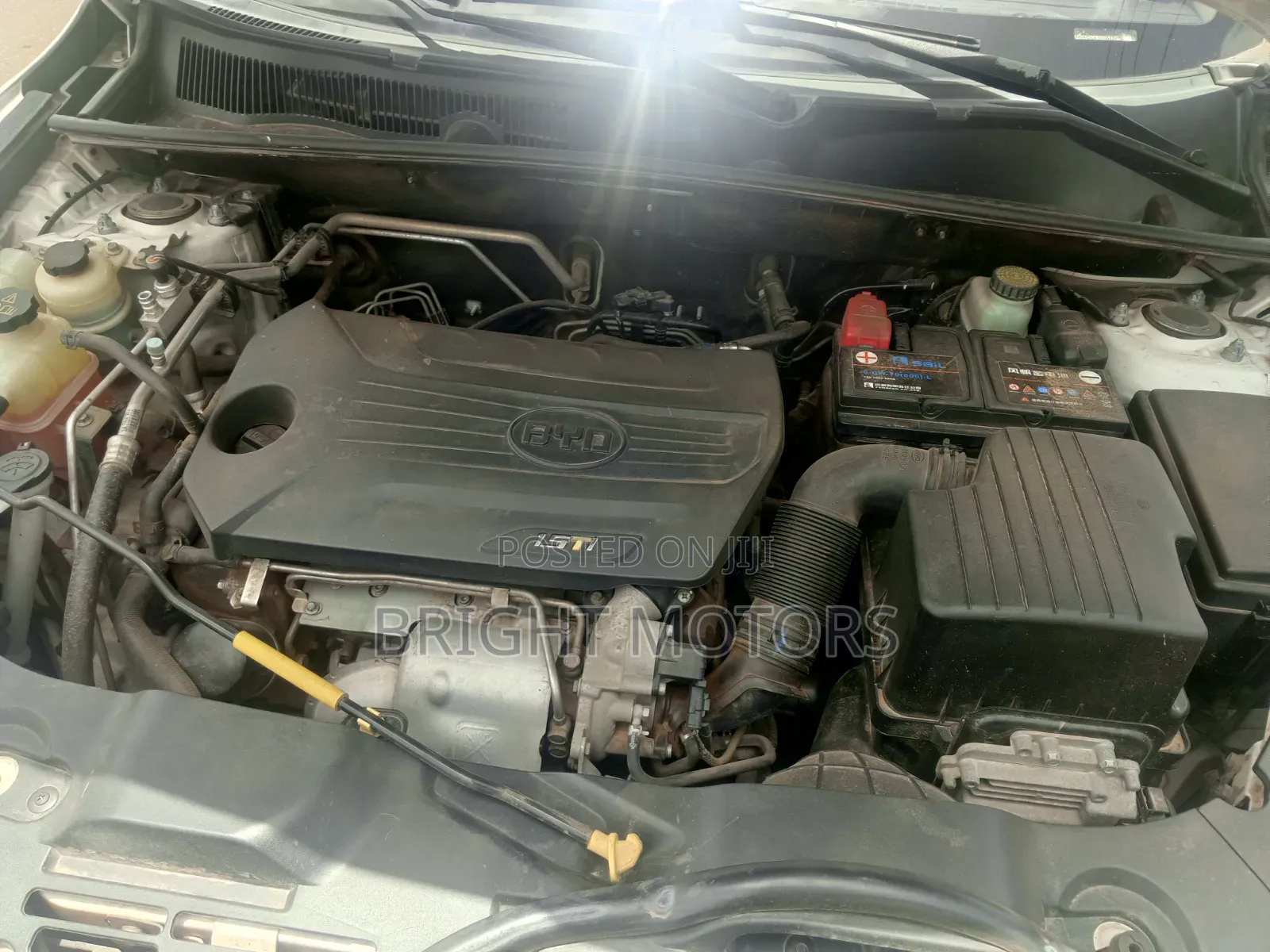 BYD Song Pro DM-i 2019 White