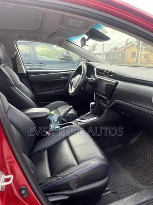 Toyota Corolla XSE (1.8L 4cyl 2A) 2018 Red
