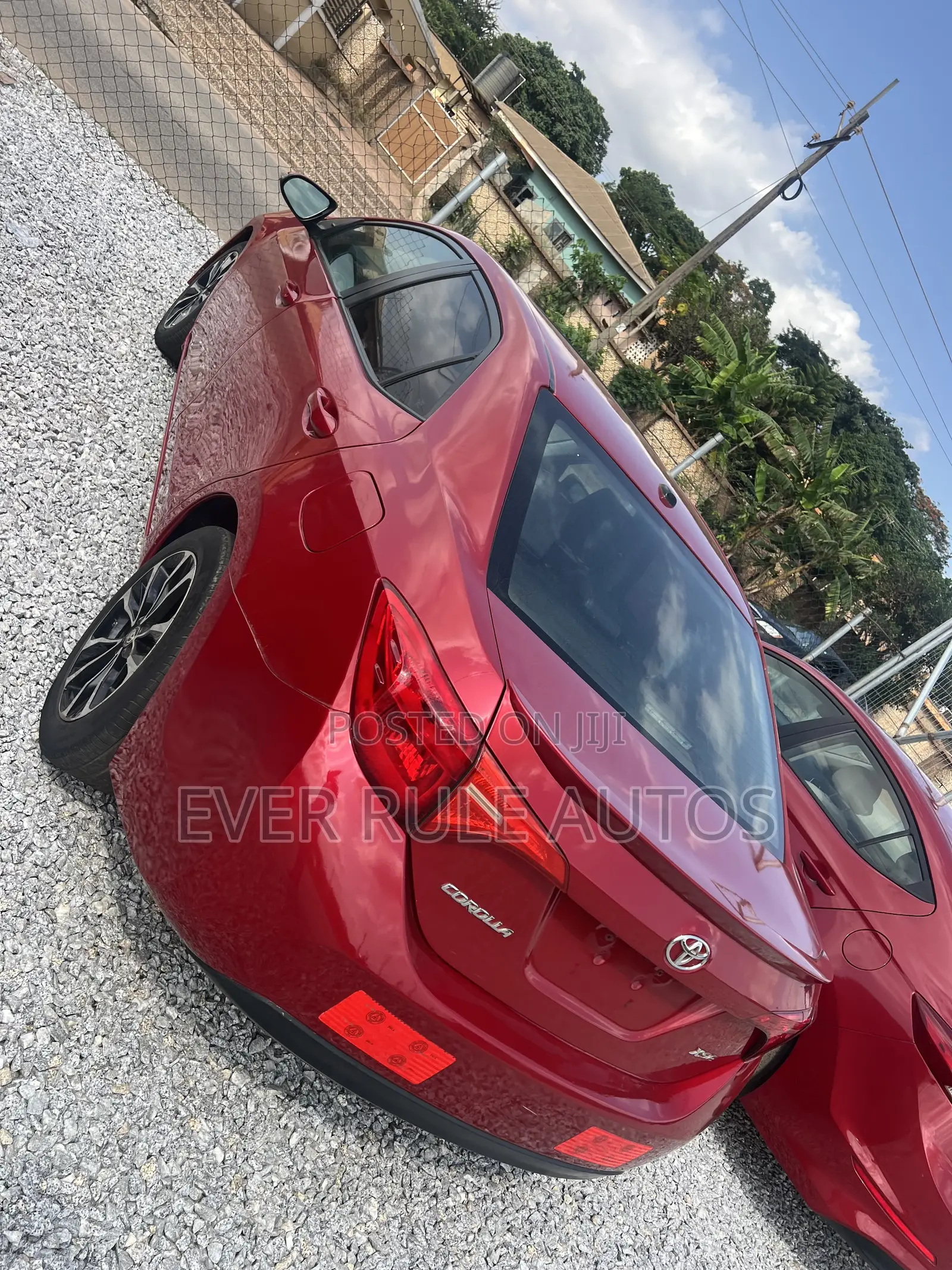 Toyota Corolla XSE (1.8L 4cyl 2A) 2018 Red