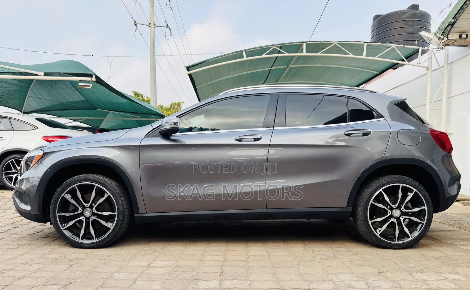 Mercedes-Benz GLA 250 2016 Silver