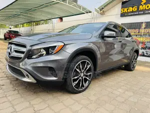 Mercedes-Benz GLA 250 2016 Silver