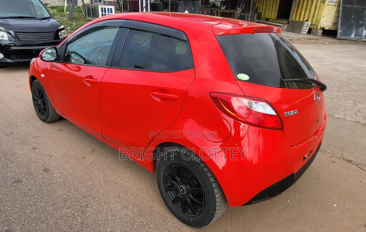 Mazda Demio 2010 Red