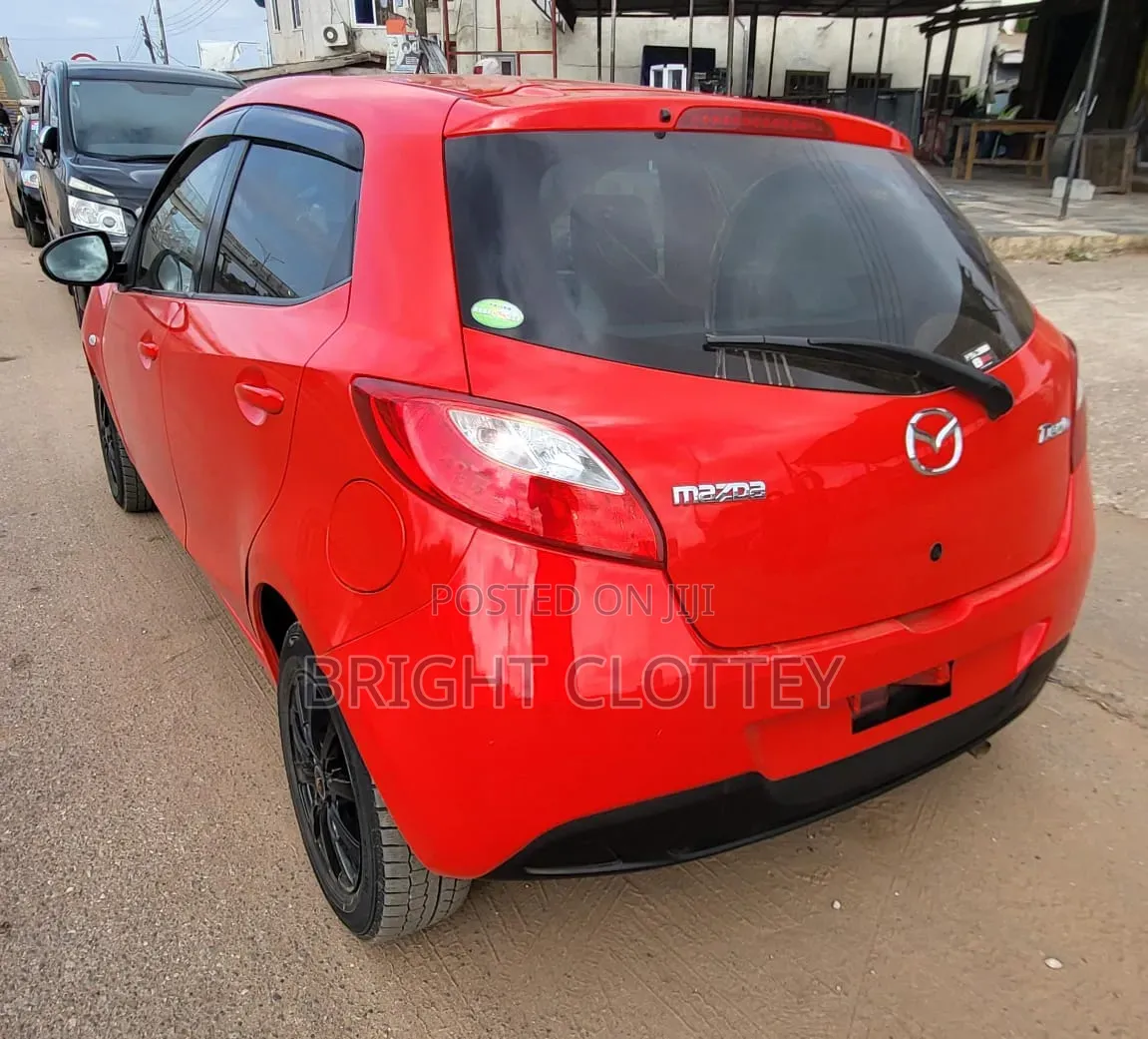 Mazda Demio 2010 Red
