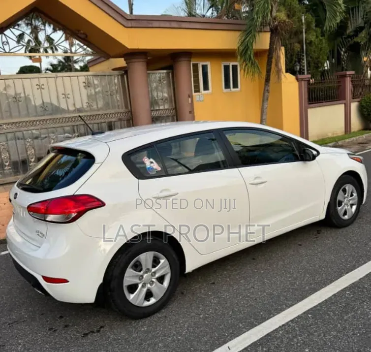 Kia Forte 2017 White