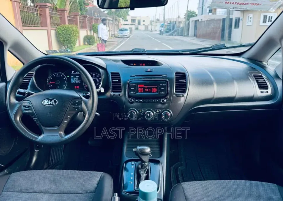 Kia Forte 2017 White