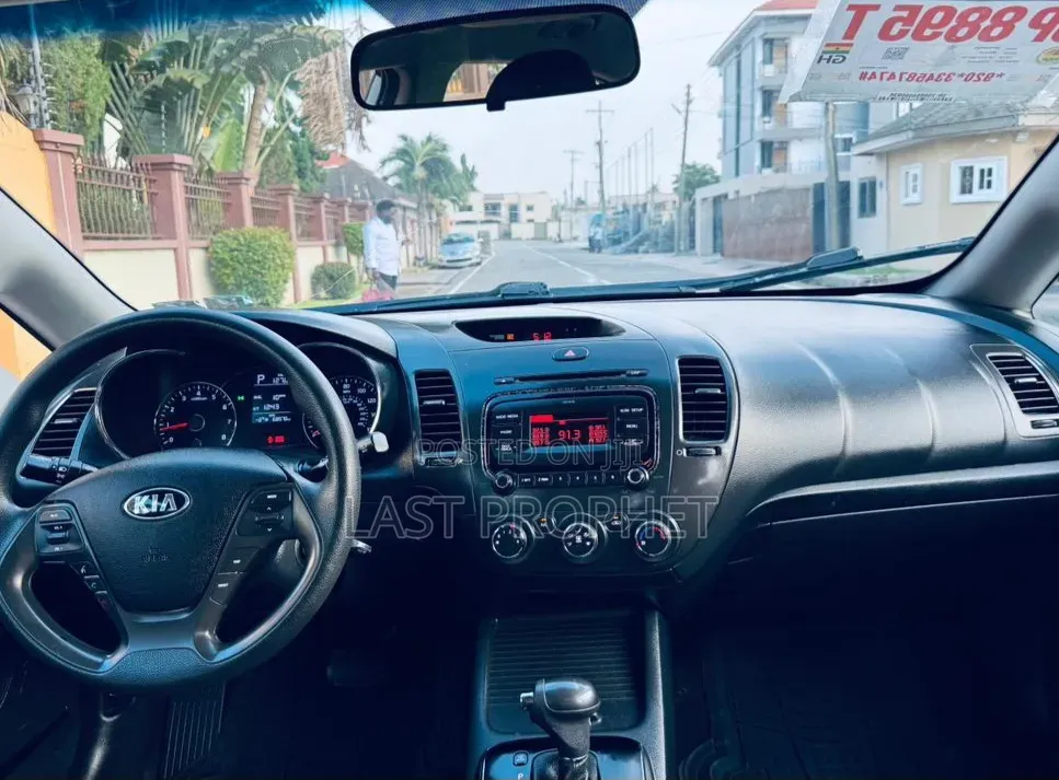 Kia Forte 2017 White