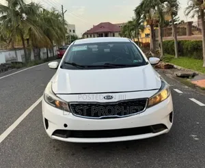 Kia Forte 2017 White