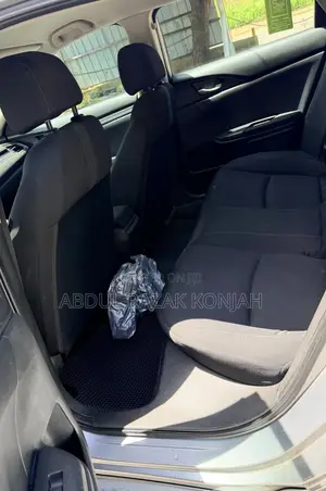 Honda Civic 2017 Silver