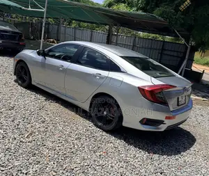 Honda Civic 2017 Silver