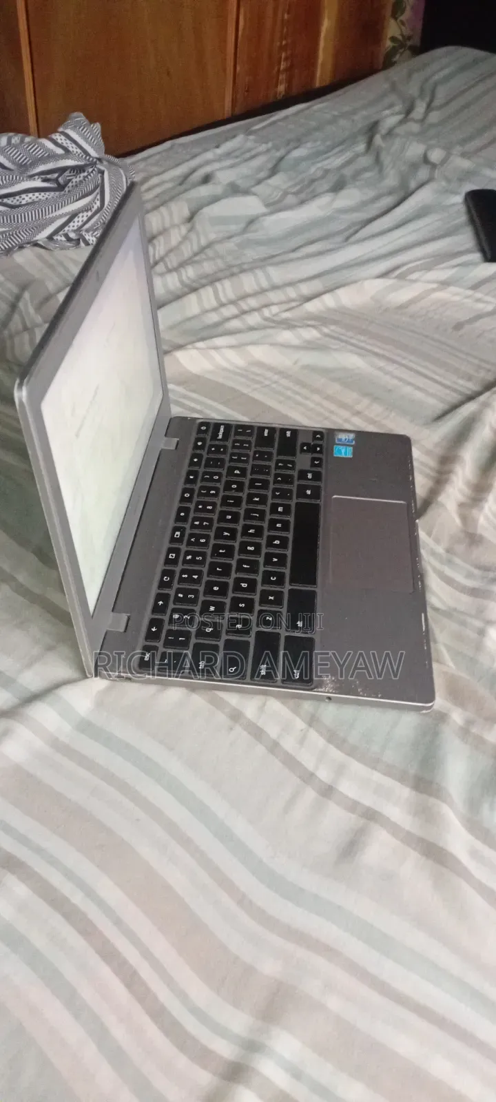 Laptop Samsung Chromebook Pro 4GB HDD+SSD 128GB
